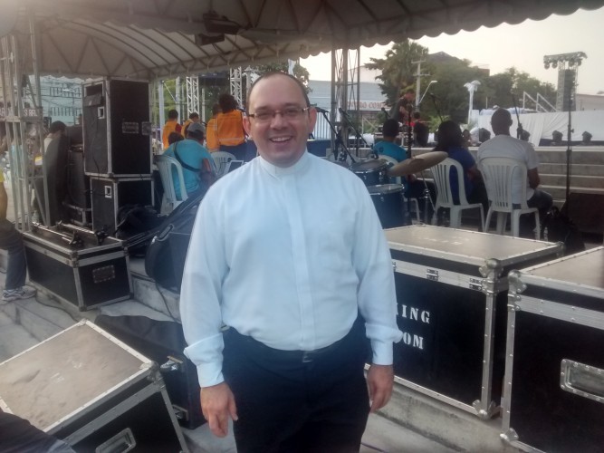 Padre Rafhael Maciel, Reitor do Seminário Propedêutico. 