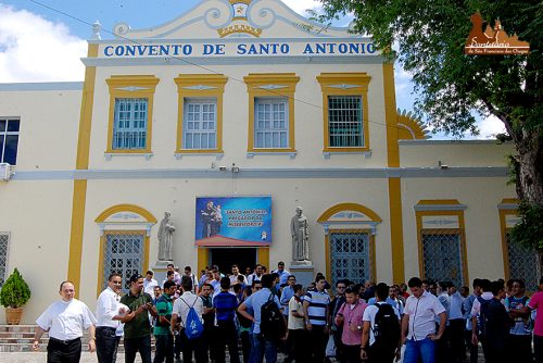 Jubileu_Seminaristas_Arquidiocese_Fortaleza_Santuário _Canindé_2016 (7)