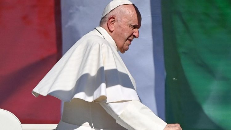 Papa Francisco abre maior consulta democrática da história sobre futuro da Igreja