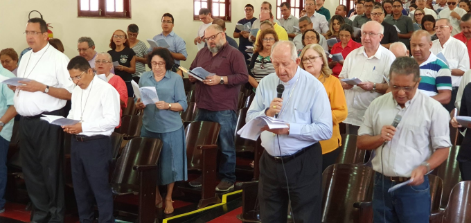 Imagem do momento de oração da XXIV Assembleia Pastoral (Nov/2019)