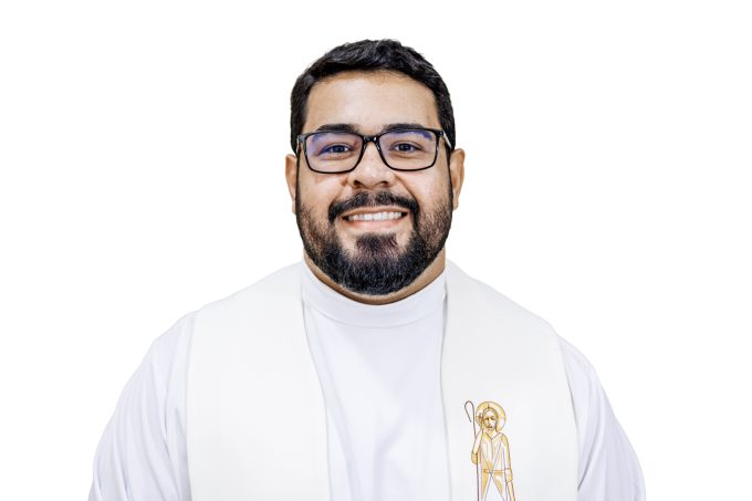 040 1 em Pe. Ramon Fernandes de Lima Bertoldo, SCJ