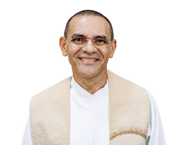 042 1 em Pe. Francisco Maurício Lopes da Silva