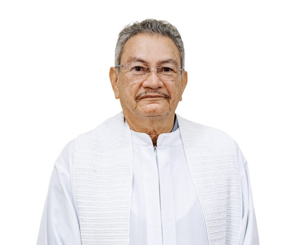 045 2 em Pe. Raimundo Ivan Araújo