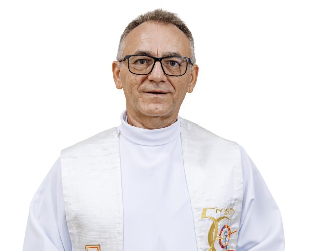 051 em Pe. José Cunha Rebouças Júnior, CM
