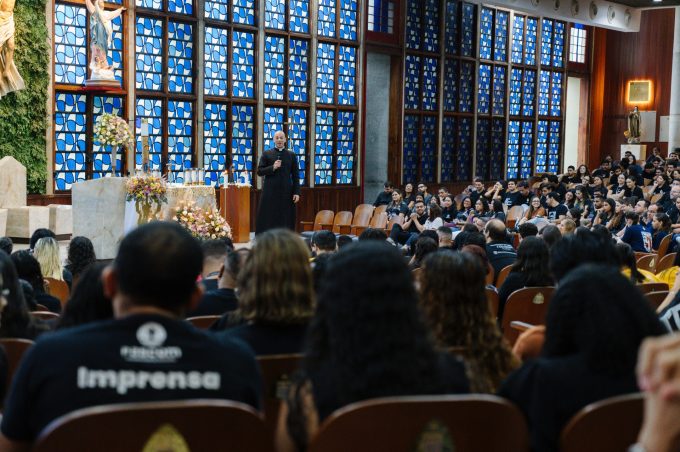 2 em Encontro da Pascom Arquidiocesana reúne agentes em Fortaleza para formação sobre comunicação e paz