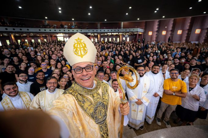25 em Encontro da Pascom Arquidiocesana reúne agentes em Fortaleza para formação sobre comunicação e paz