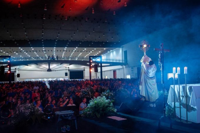 28 em ECC promove a 4ª edição do Sempre Encontrando e reúne 7 mil pessoas em Fortaleza