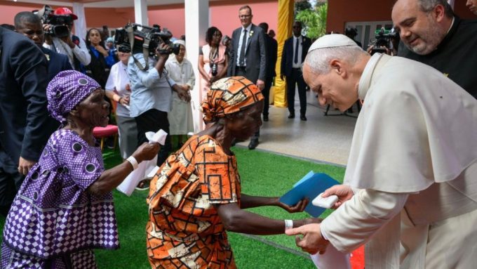 cq5dam.thumbnail.cropped.1000.563 2 em Poesia do Dia: Evangelização e desafios