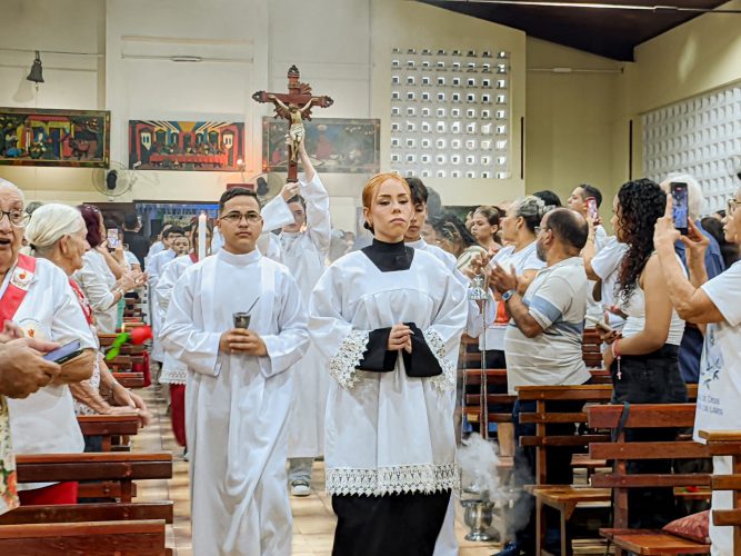 6fcb6c43 3f5f 4fba 9456 375c4cd9a257 em “Maria, morada de Deus”: Festa da padroeira une oração e fraternidade, no Parque Guadalajara