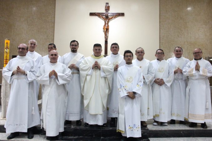 8edd1fe1 c6fb 418a bacc 8d9e5bef570c em Santas Missões reúnem diáconos permanentes e esposas na Paróquia São José Operário, em Caucaia.