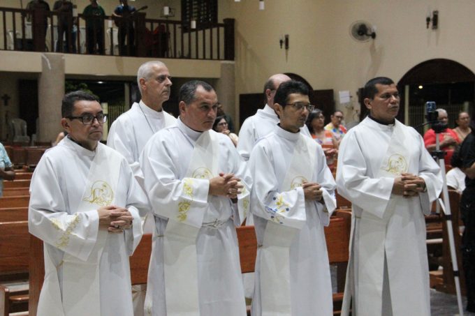 933c2b22 17c2 4482 8cf5 3d333df9c0fc em Santas Missões reúnem diáconos permanentes e esposas na Paróquia São José Operário, em Caucaia.