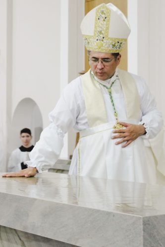 img 0039 em Paróquia Santa Cecília celebra bênção do altar e dedicação da Igreja Matriz no Bom Jardim