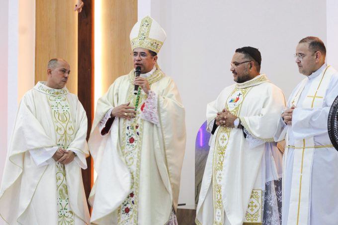 img 0215 em Paróquia Santa Cecília celebra bênção do altar e dedicação da Igreja Matriz no Bom Jardim