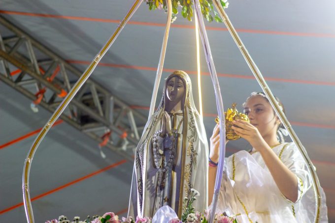 pascom arqfor 26 em Igreja de Fátima celebra Nossa Senhora com 11 missas e tradicional procissão nesta terça-feira (13)