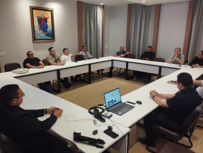 whatsapp image 2026 05 27 at 20.55.55 em Padres participam de formação sobre comunicação e LGPD