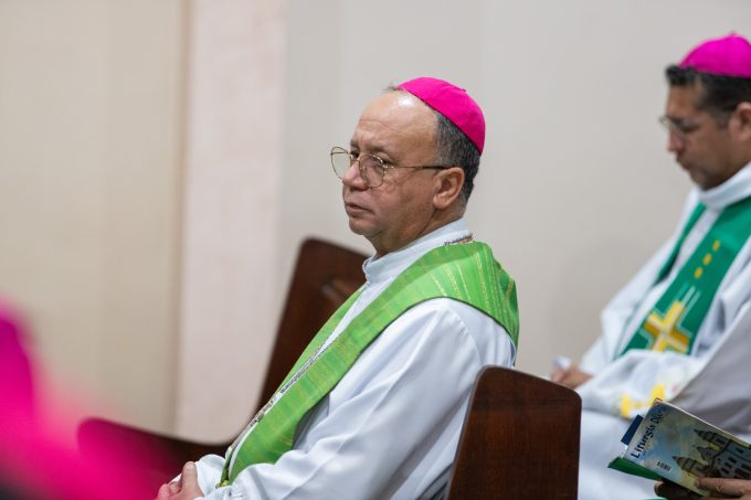 09 em Bispos do Ceará participam de reunião do Conselho Episcopal Regional em Fortaleza