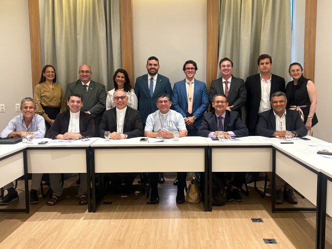 0e0123fb 256e 4f35 8978 2dab17c0fc6d em OAB-CE e Arquidiocese de Fortaleza alinham ações em prol do Direito Eclesiástico e Canônico