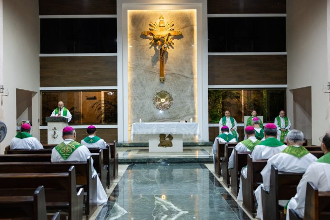 10 em Bispos do Ceará participam de reunião do Conselho Episcopal Regional em Fortaleza