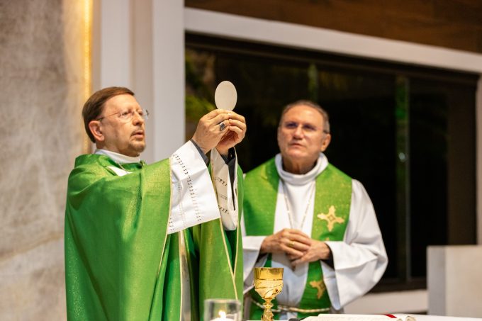 48 em Bispos do Ceará participam de reunião do Conselho Episcopal Regional em Fortaleza