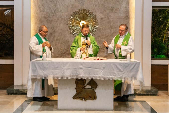 51 em Bispos do Ceará participam de reunião do Conselho Episcopal Regional em Fortaleza