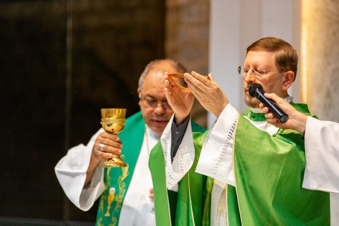 63 em Bispos do Ceará participam de reunião do Conselho Episcopal Regional em Fortaleza