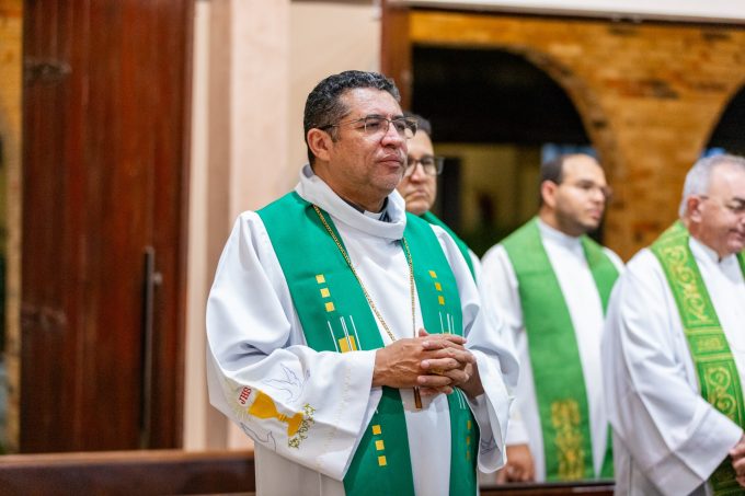 65 em Bispos do Ceará participam de reunião do Conselho Episcopal Regional em Fortaleza