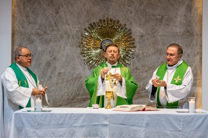74 em Bispos do Ceará participam de reunião do Conselho Episcopal Regional em Fortaleza