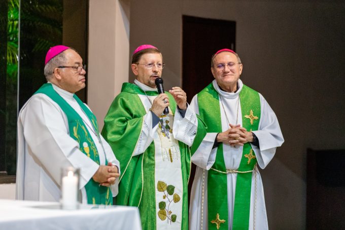 92 em Bispos do Ceará participam de reunião do Conselho Episcopal Regional em Fortaleza