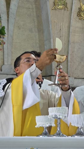 whatsapp image 2026 06 08 at 13.35.12 2 em Coroinhas da Região São José se reúnem para manhã de espiritualidade no Santúario de Fátima