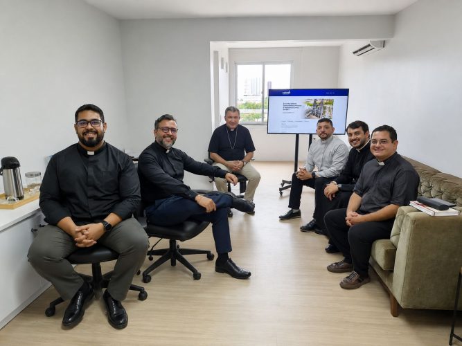 whatsapp image 2026 06 18 at 09.42.04 em Pascom ArqFor avança na construção de diretrizes para a comunicação arquidiocesana