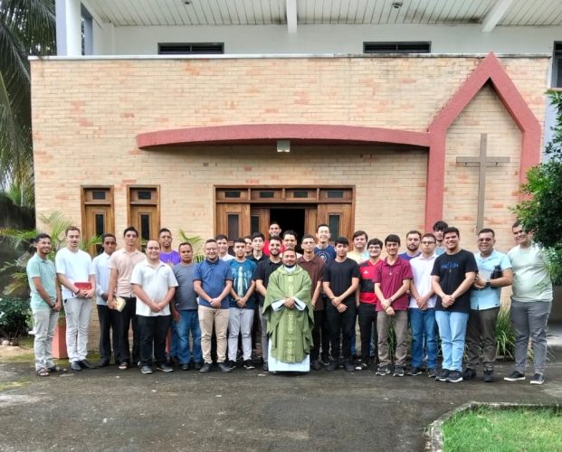 71a3ced8 7bd7 4553 8ad0 d17de04f4639 em Toda vocação nasce da oração: vocacionados da Arquidiocese de Fortaleza participam de retiro de discernimento