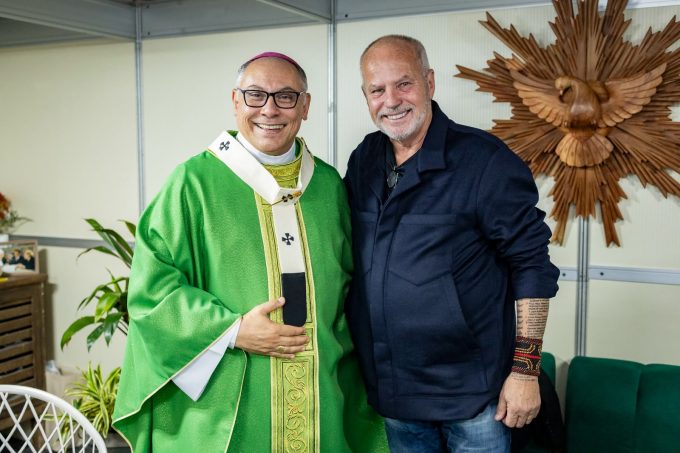af76e63d 2e59 48a0 9d83 957ed2412e0d em Jayme Monjardim e Dom Gregório Paixão se encontram no Festival Halleluya e articulam apoio à divulgação do filme sobre Guido Schäffer